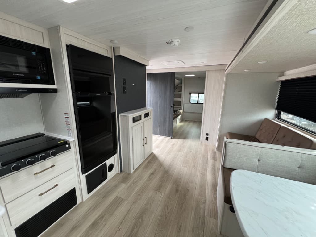 2025 Forest River 2025 Forest River Surveyor Legend X - thumbnail 10