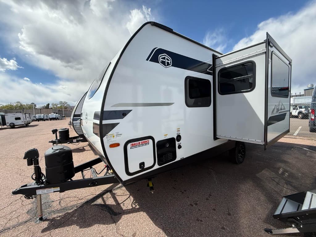 2025 Forest River Surveyor 19RBLE