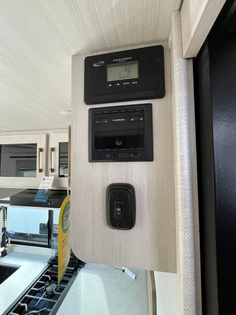 2025 Forest River 2025 Forest River Surveyor Legend - thumbnail 23