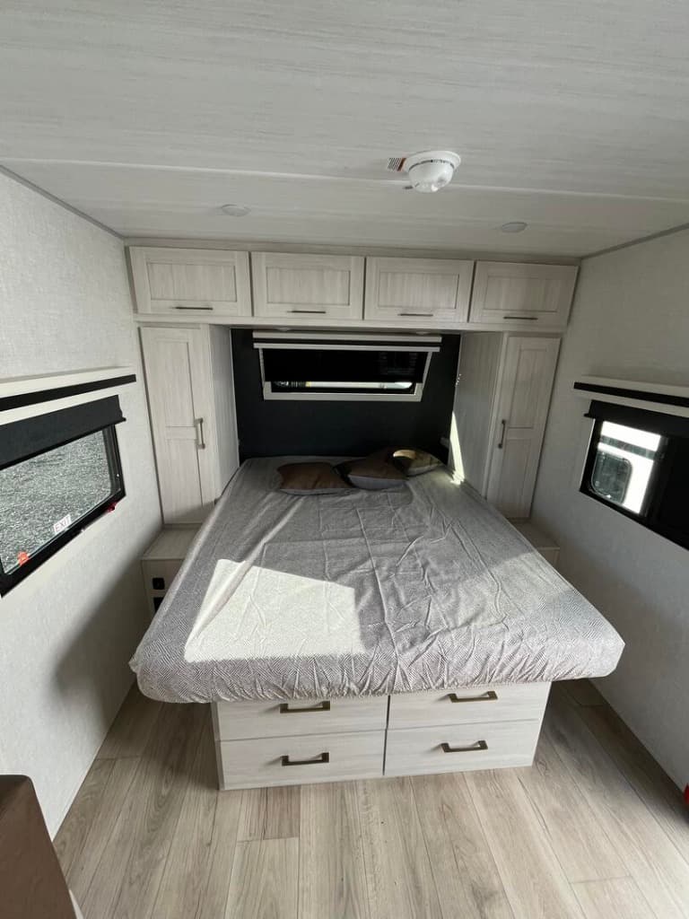 2025 Forest River 2025 Forest River Surveyor Legend - thumbnail 24