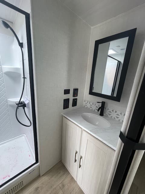 2025 Forest River 2025 Forest River Surveyor - thumbnail 10