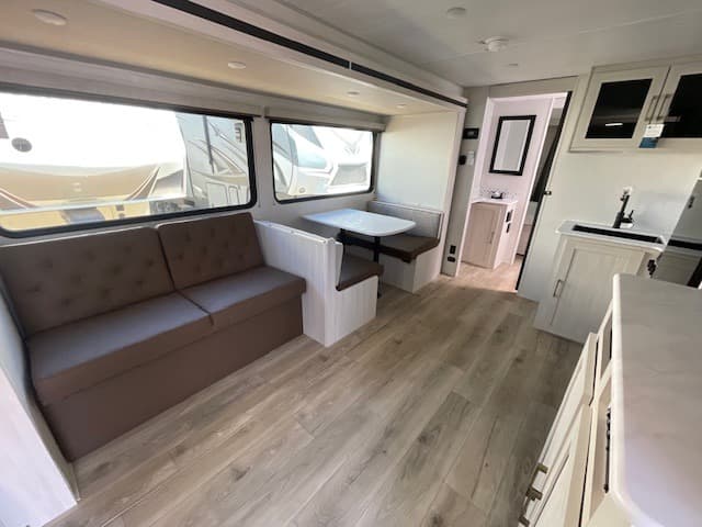 2025 Forest River 2025 Forest River Surveyor Legend X - thumbnail 4