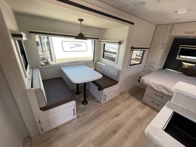 2025 Forest River 2025 Forest River Surveyor Legend - thumbnail 5