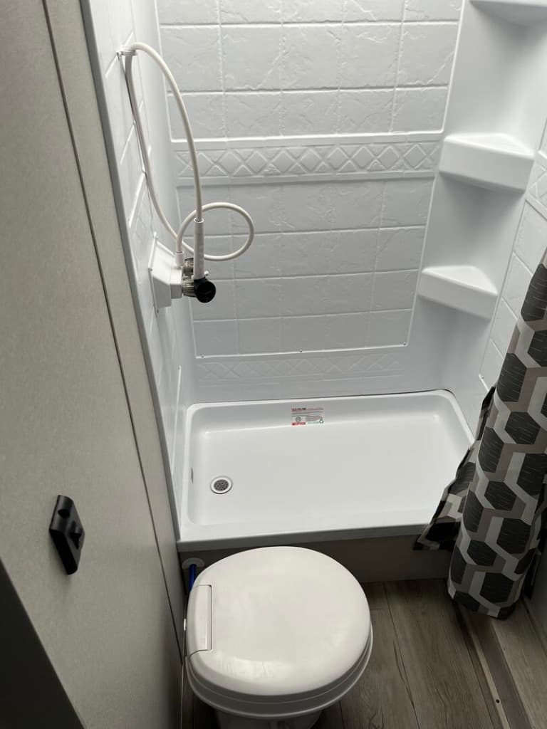 2025 Coachmen 2025 Coachmen Catalina Legacy Edition - thumbnail 13