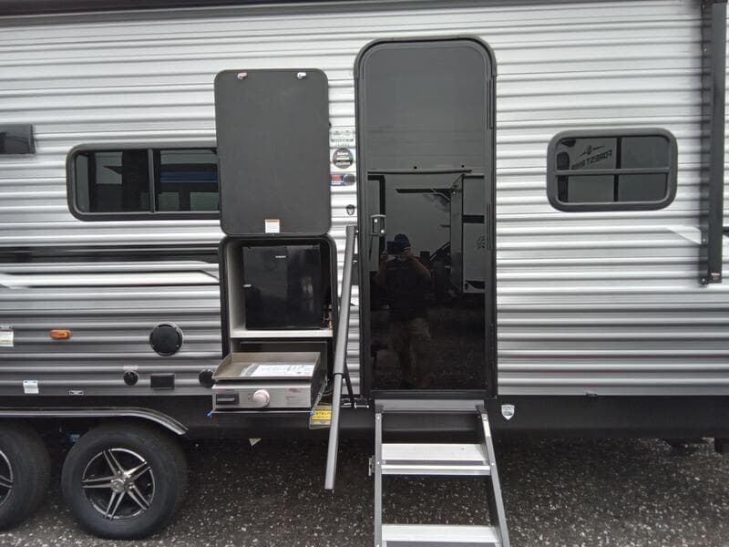 2025 Coachmen 2025 Coachmen Catalina Legacy Edition - thumbnail 7