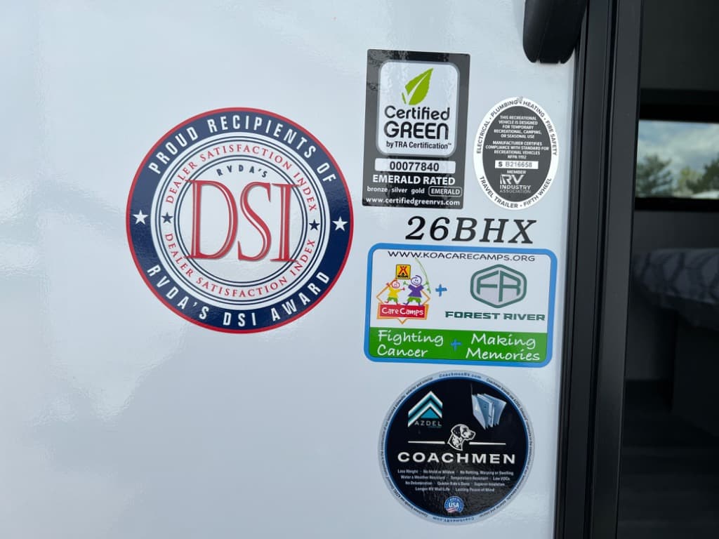 2025 Coachmen 2025 Coachmen Apex X Series - thumbnail 17