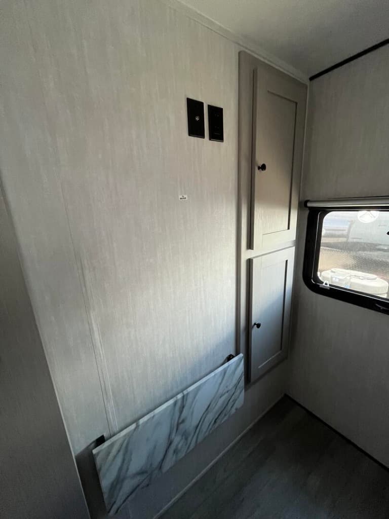 2025 Coachmen 2025 Coachmen Apex Ultra-Lite - thumbnail 20