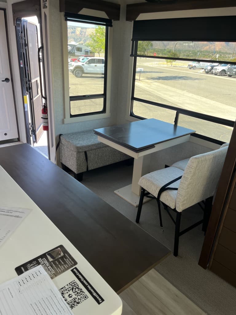 2025 Forest River 2025 Forest River Cedar Creek Cottage - thumbnail 19