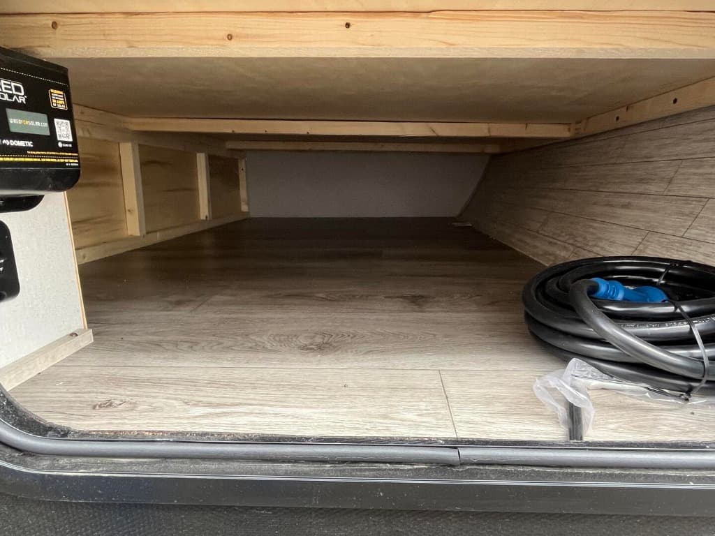 2025 Coachmen 2025 Coachmen Catalina Summit Series 7 - thumbnail 8