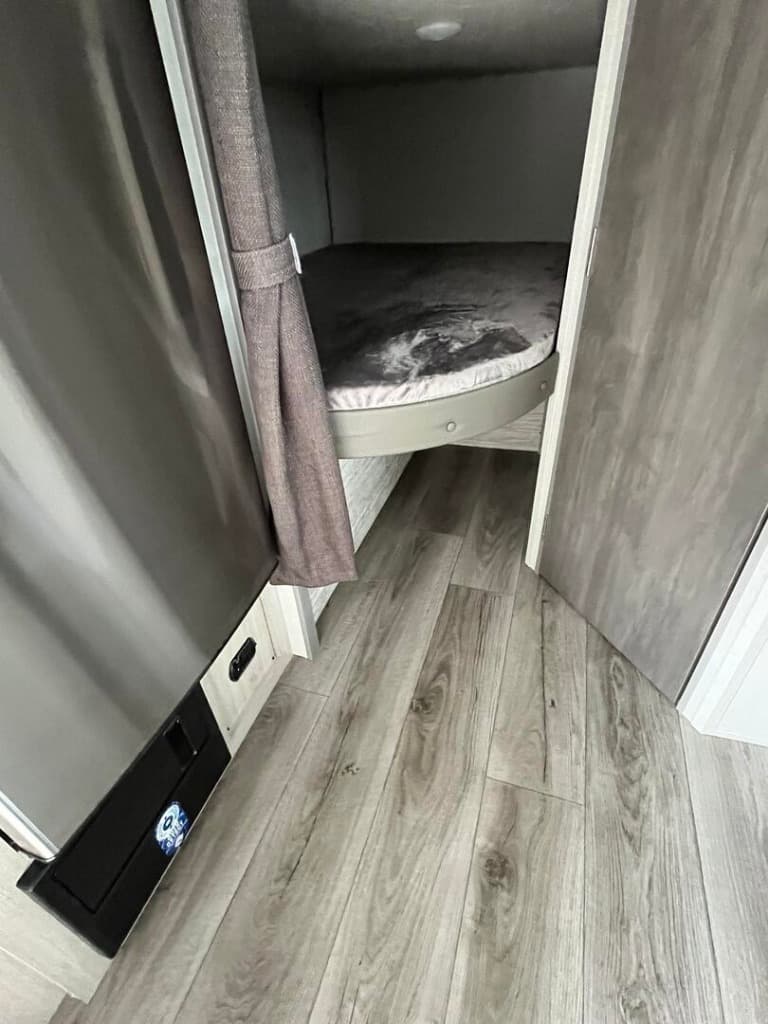 2025 Coachmen 2025 Coachmen Catalina Summit Series 7 - thumbnail 20