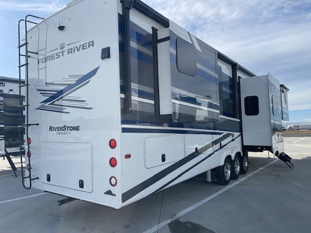 2026 Forest River 2026 Forest River Riverstone - thumbnail 5