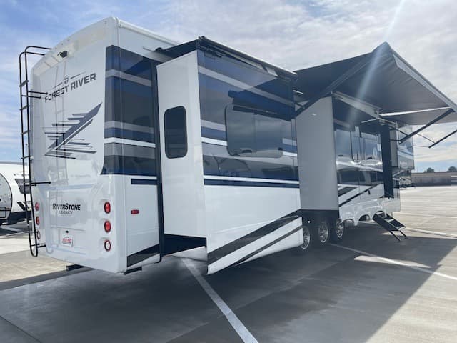 2026 Forest River 2026 Forest River Riverstone - thumbnail 6