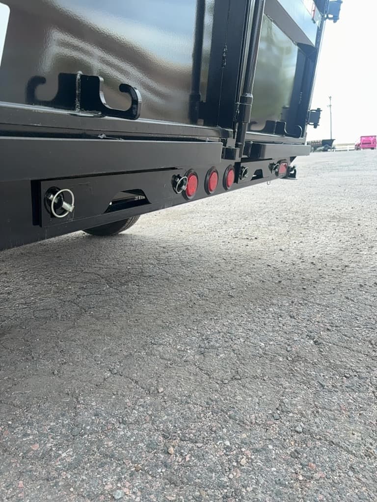2026 PJ Trailers 2026 PJ Trailers Low-Pro High Side Dump DM - thumbnail 16