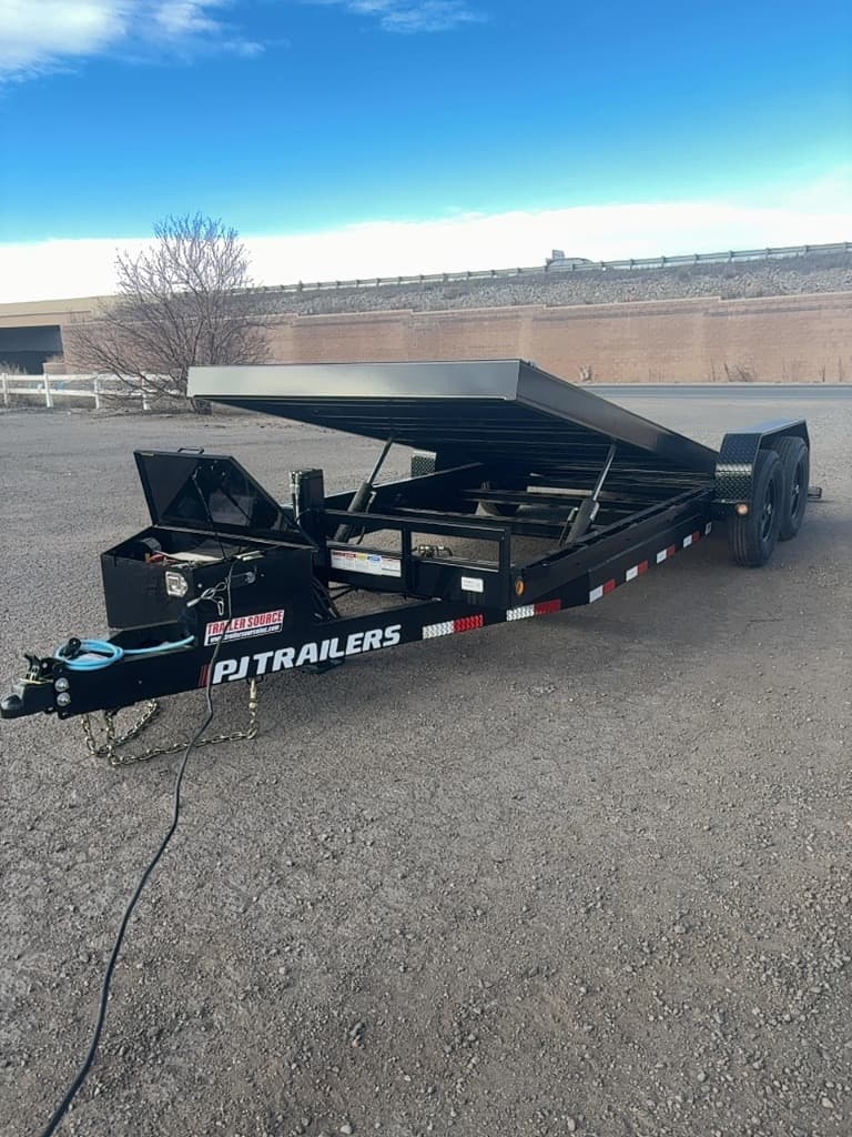 2026 PJ Trailers 2026 PJ Trailers Powered Full Tilt - thumbnail 10