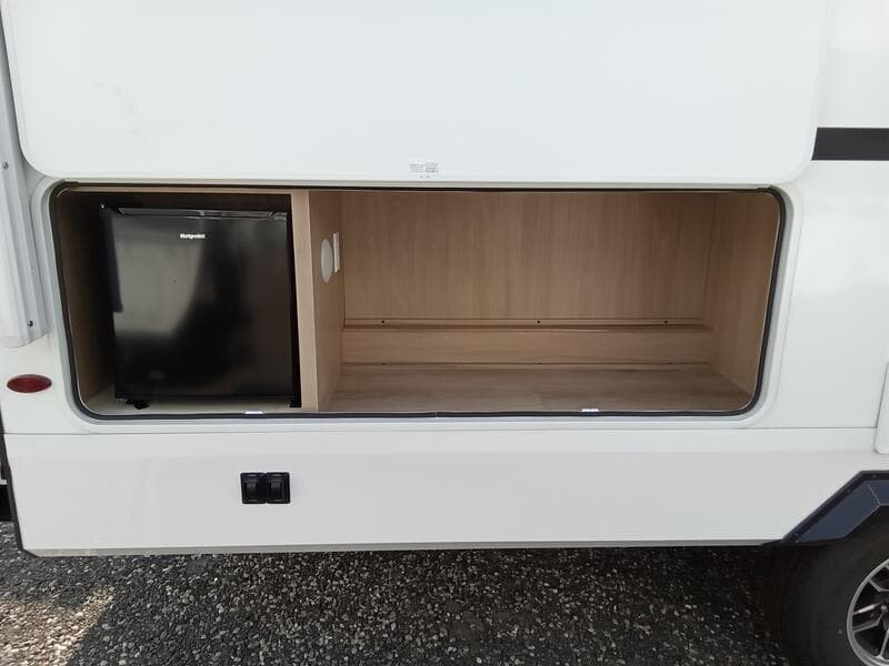 2026 Winnebago 2026 Winnebago Thrive - thumbnail 18