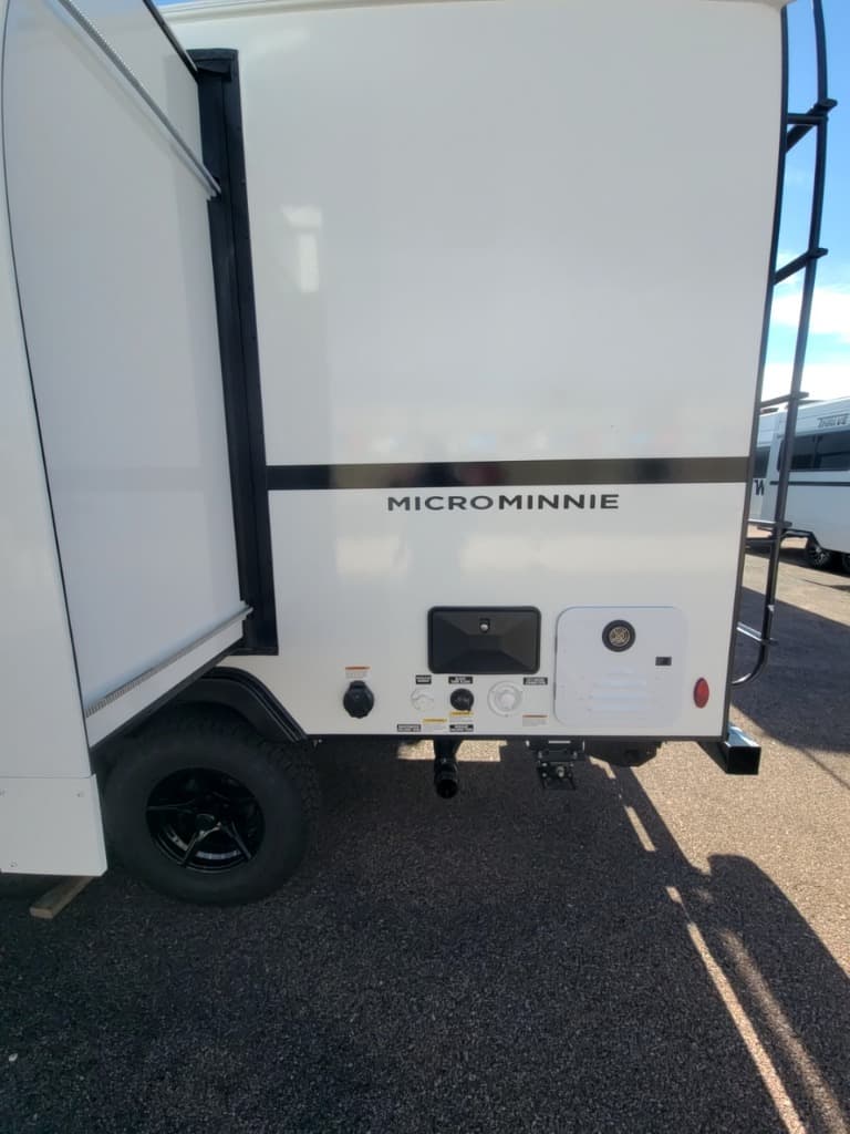 2026 Winnebago 2026 Winnebago Micro Minnie - thumbnail 7