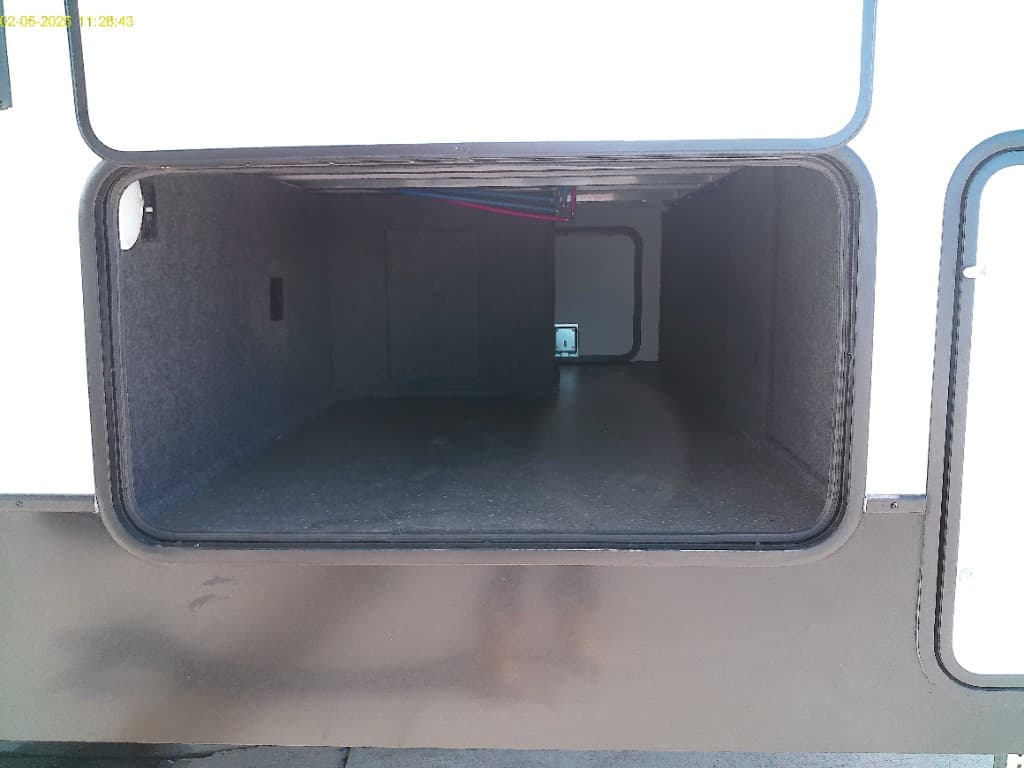 2026 East to West 2026 East to West Blackthorn - thumbnail 6