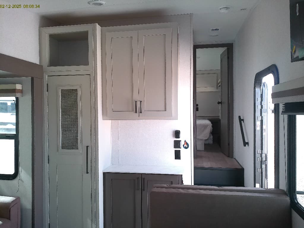 2026 East to West 2026 East to West Blackthorn - thumbnail 13