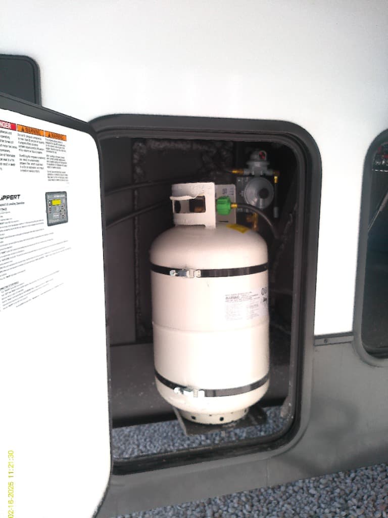 2026 EAST TO WEST 2026 EAST TO WEST Blackthorn - thumbnail 11