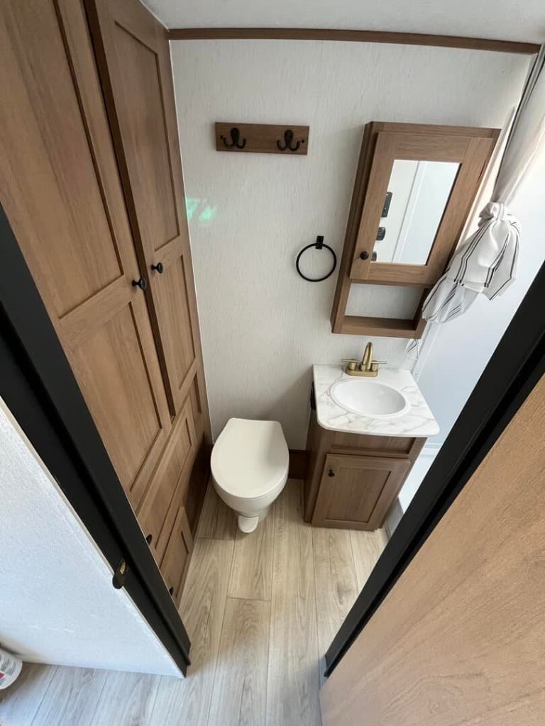 2026 Coachmen 2026 Coachmen Apex Nano - thumbnail 29