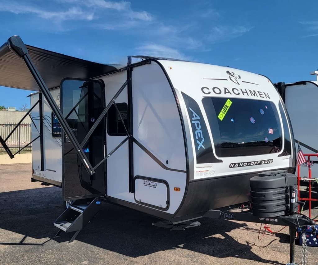 2026 Coachmen 2026 Coachmen Apex Nano - thumbnail 3