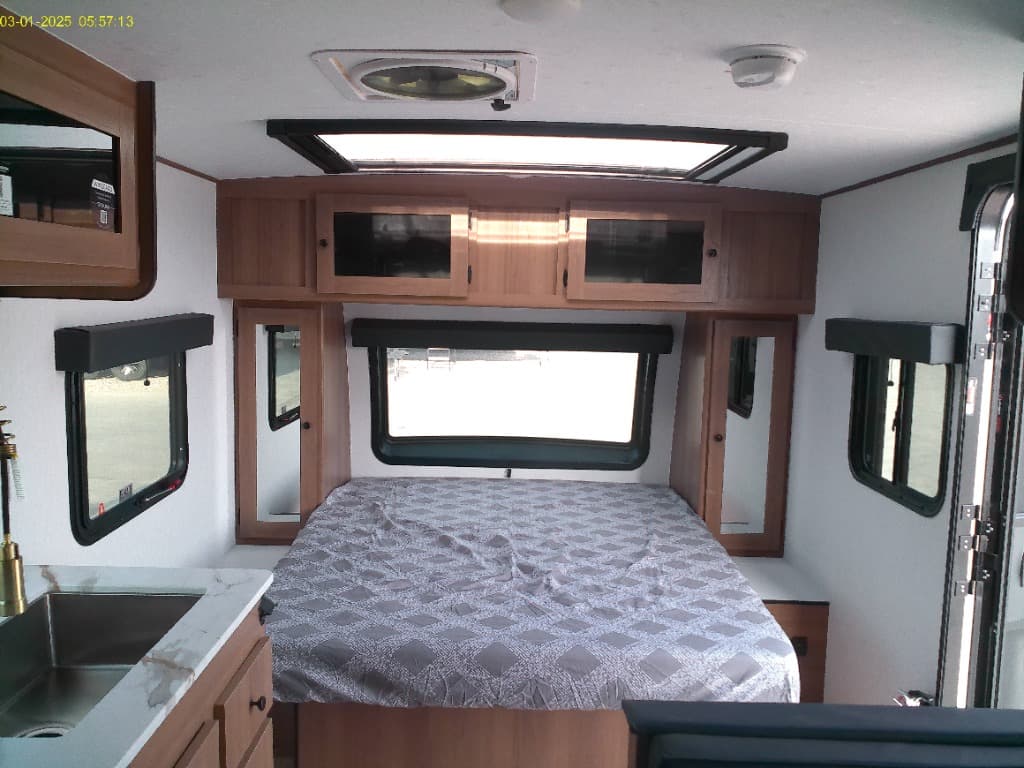 2026 Coachmen 2026 Coachmen Apex Nano - thumbnail 5