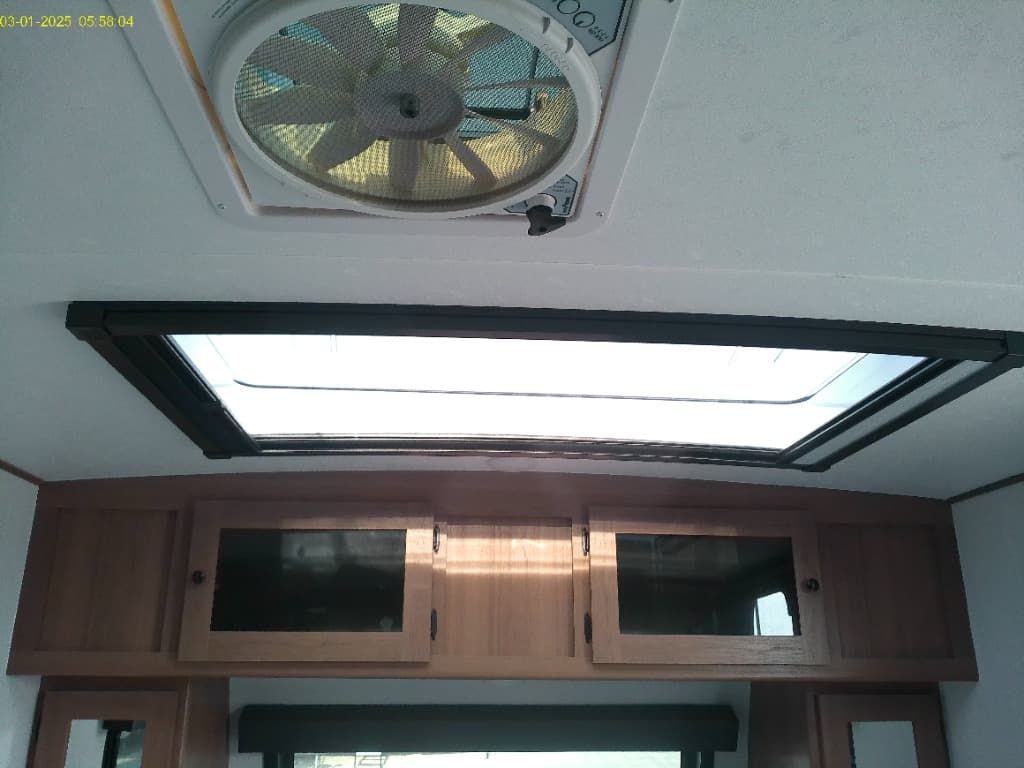 2026 Coachmen 2026 Coachmen Apex Nano - thumbnail 10