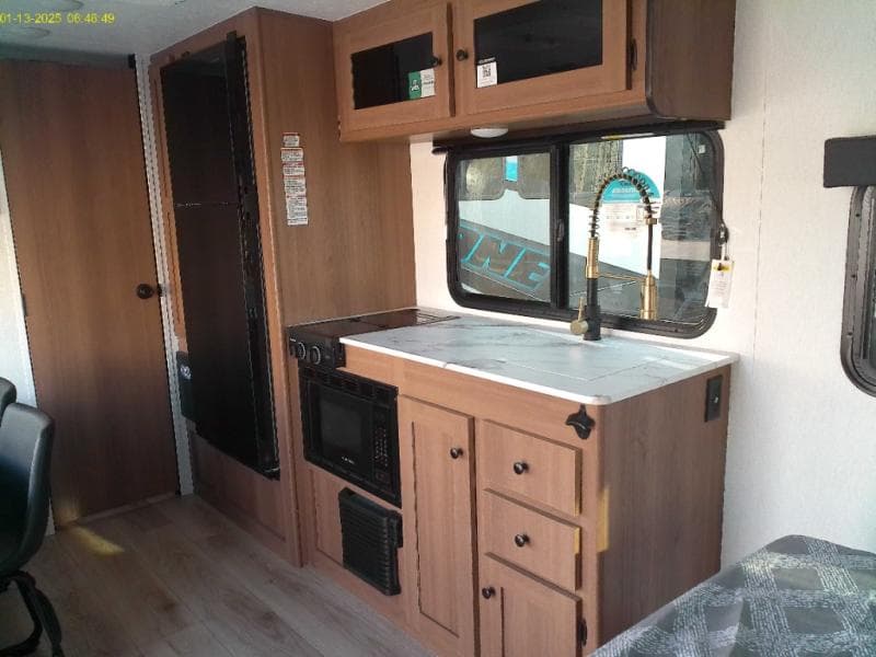 2026 Coachmen 2026 Coachmen Apex Nano - thumbnail 7