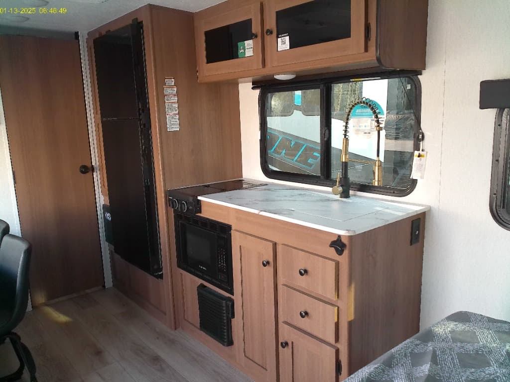 2026 Coachmen 2026 Coachmen Apex Nano - thumbnail 7