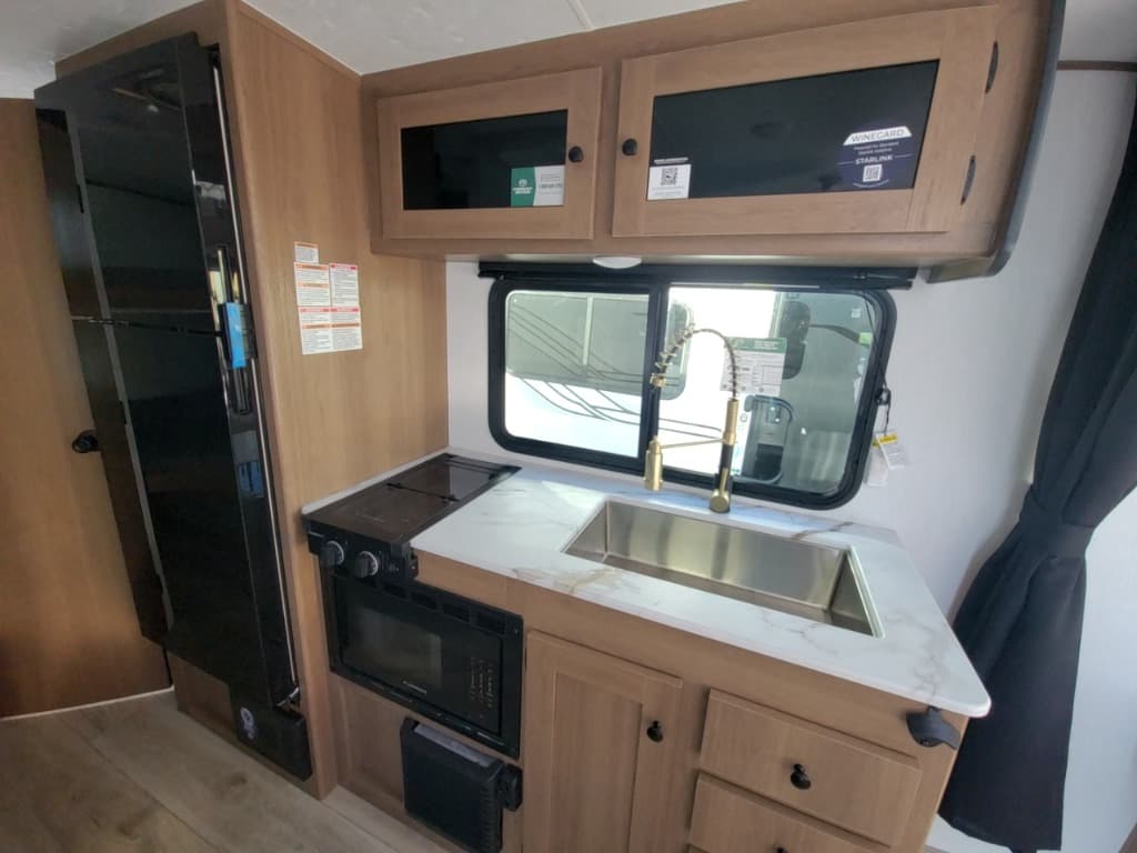 2026 Coachmen 2026 Coachmen Apex  Nano - thumbnail 21