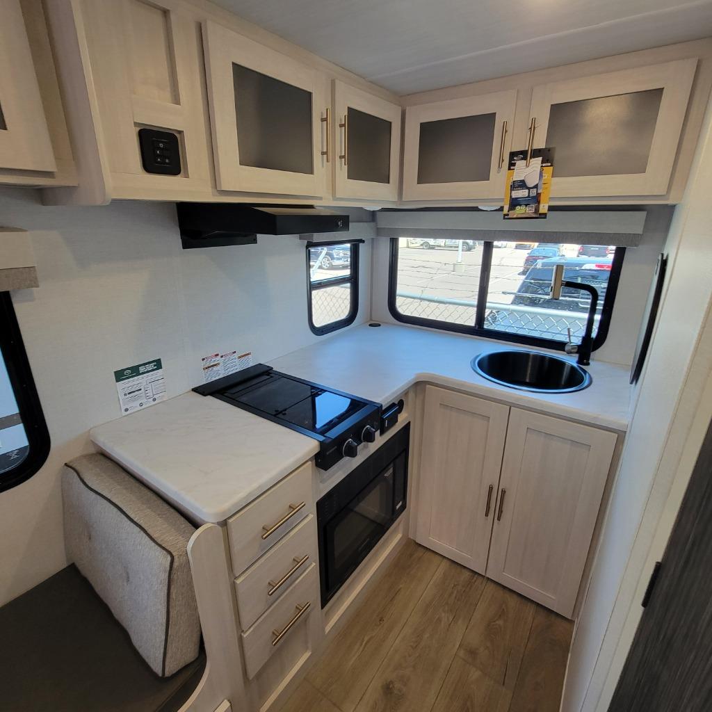 2026 Forest River 2026 Forest River R-Pod - thumbnail 16