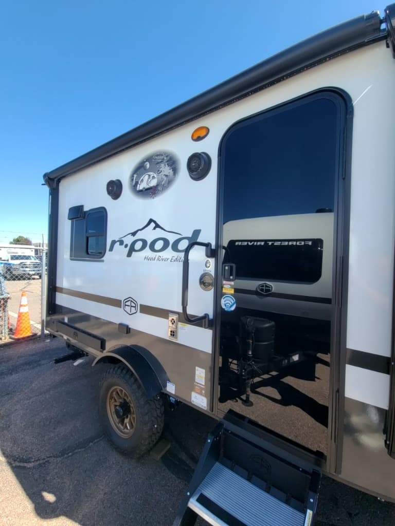 2026 Forest River 2026 Forest River R-Pod - thumbnail 3