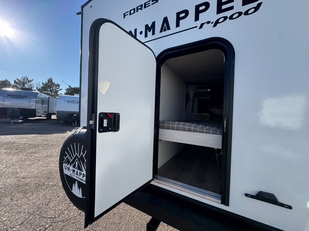 2026 Forest River 2026 Forest River R-Pod Un-Mapped - thumbnail 6