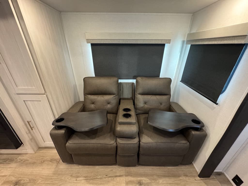 2026 Forest River 2026 Forest River R-Pod Un-Mapped - thumbnail 8