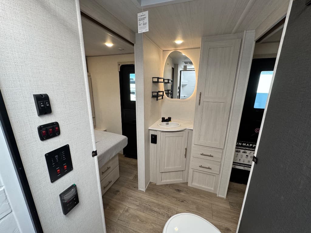 2026 Forest River 2026 Forest River R-Pod Un-Mapped - thumbnail 18