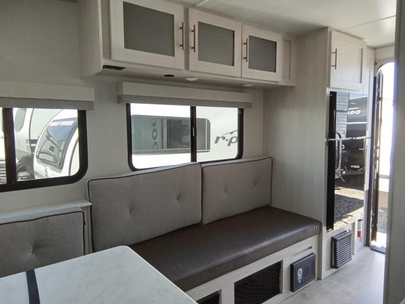 2026 Forest River 2026 Forest River R-Pod - thumbnail 10