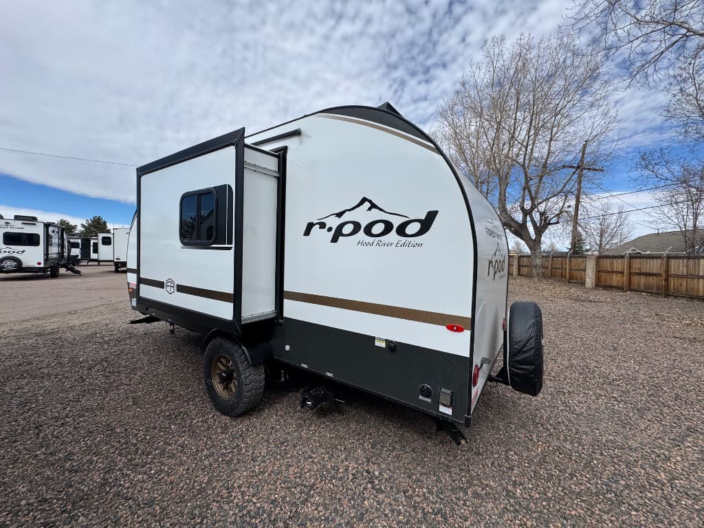 2026 Forest River 2026 Forest River R-Pod - thumbnail 4