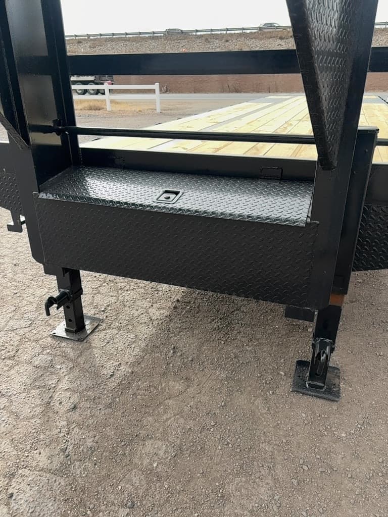 2026 Texas Pride Trailers 2026 Texas Pride Trailers 40' Dually Flatbed - thumbnail 5