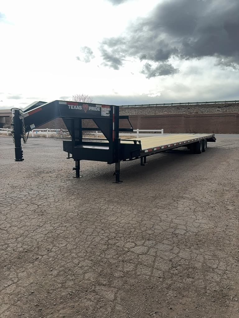 2026 Texas Pride Trailers 2026 Texas Pride Trailers 40' Dually Flatbed - thumbnail 3