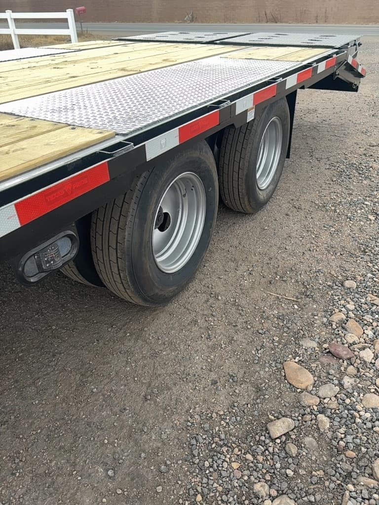 2026 Texas Pride Trailers 2026 Texas Pride Trailers 32' Dually Flatbed - thumbnail 8