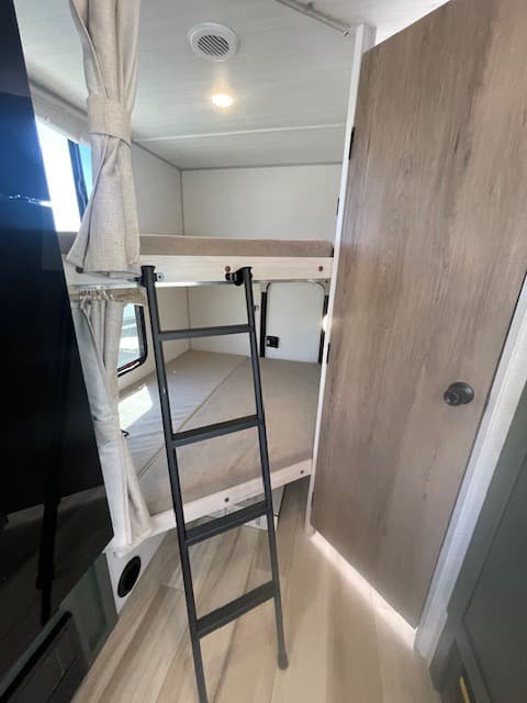 2026 Forest River 2026 Forest River R-Pod No Boundaries - thumbnail 10