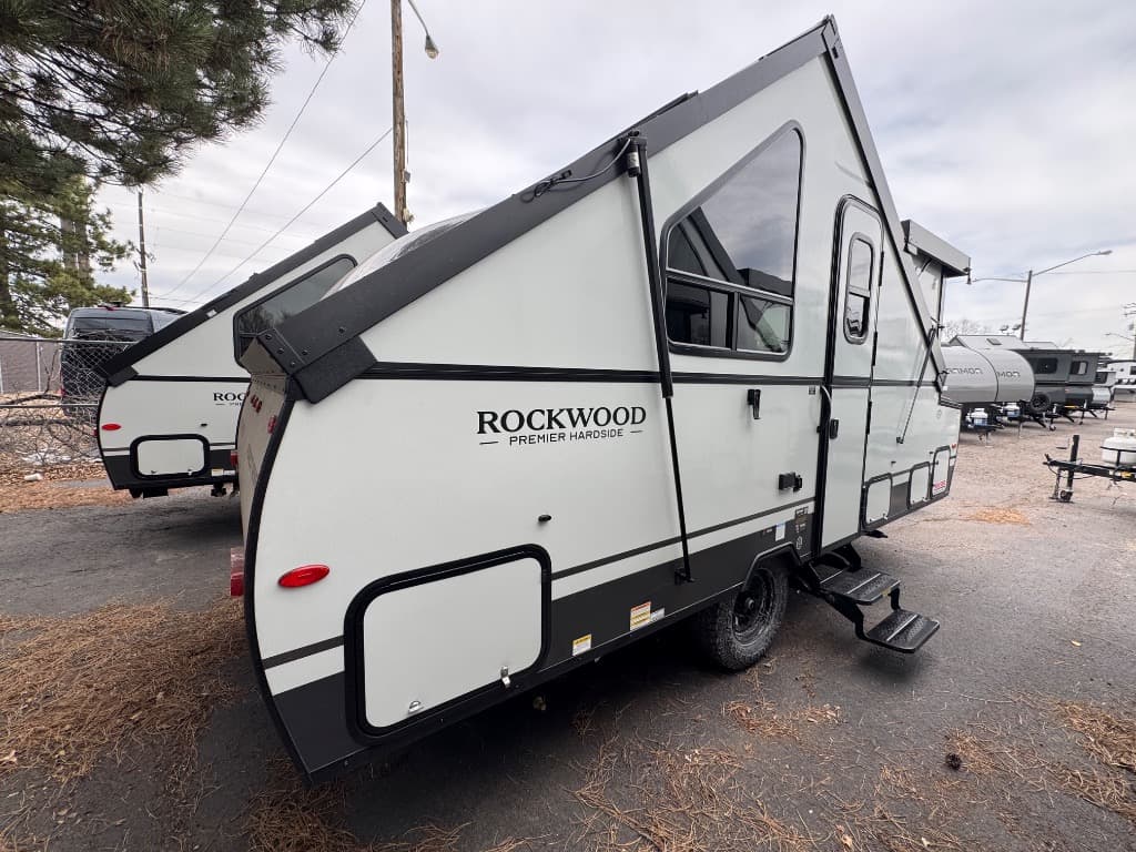 2026 Rockwood 2026 Rockwood Hard Side High Wall Series - thumbnail 5
