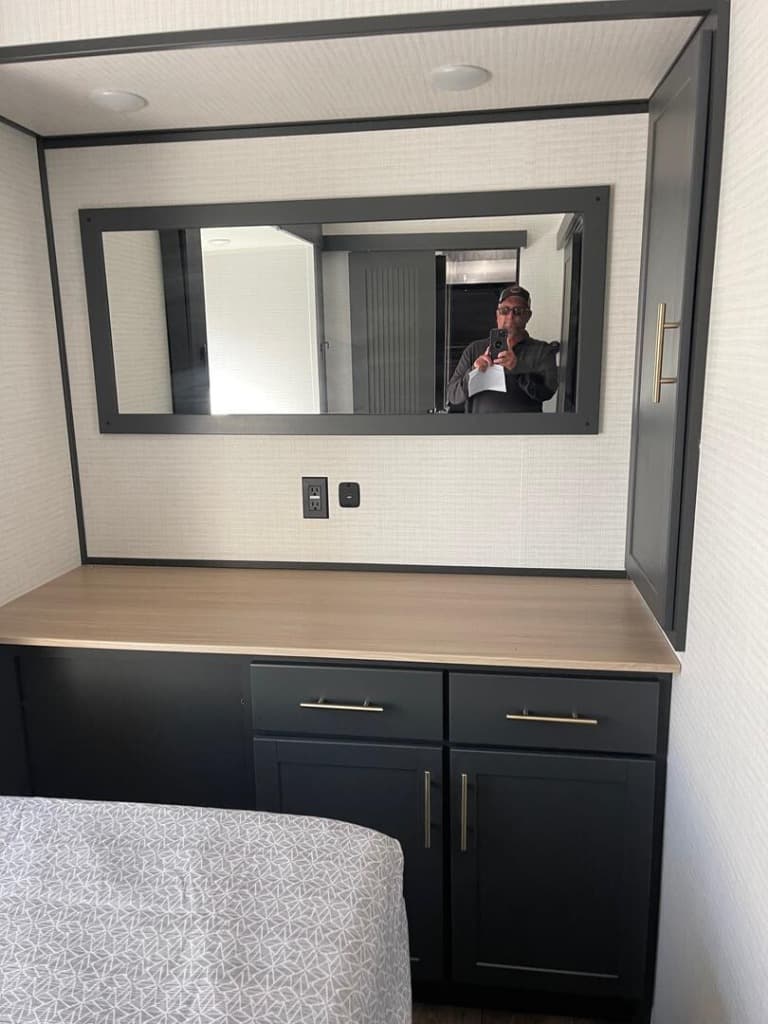 2026 Forest River 2026 Forest River Xlr Boost X Toy Hauler - thumbnail 15