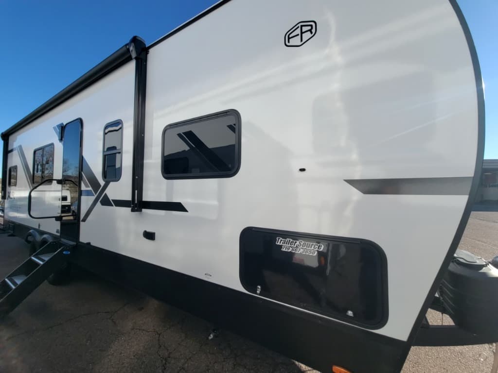 2026 Forest River Xlr Boost Toy Hauler 2714B