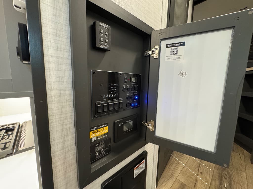 2026 Forest River 2026 Forest River Xlr Nitro Toy Hauler - thumbnail 35