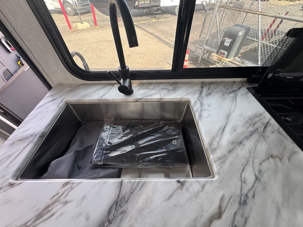 2026 Coachmen 2026 Coachmen Apex Nano - thumbnail 14