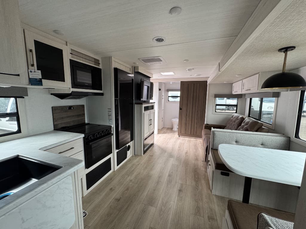 2026 Forest River 2026 Forest River Grand Surveyor - thumbnail 13