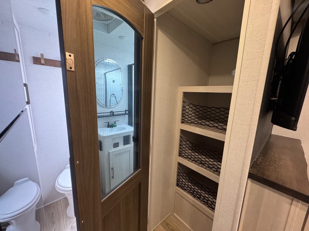 2026 Forest River 2026 Forest River Surveyor Legend - thumbnail 16