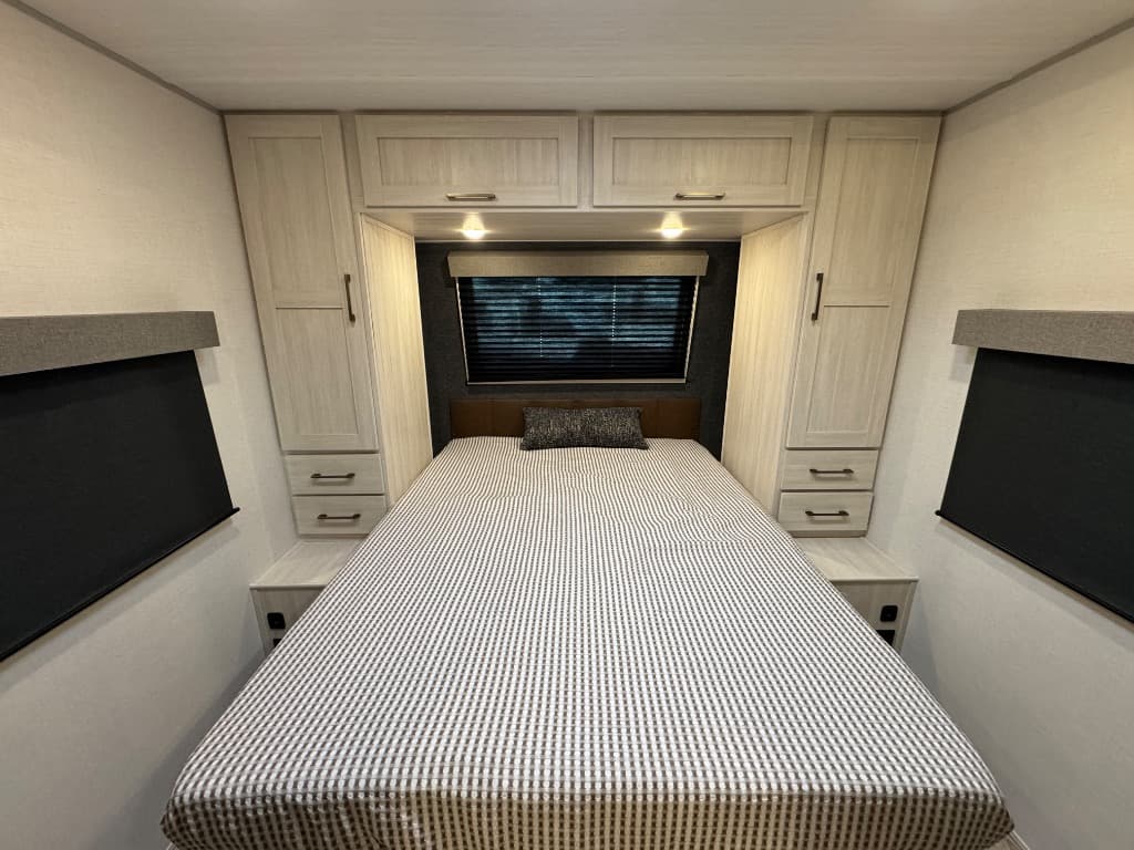 2026 Forest River 2026 Forest River Surveyor Legend - thumbnail 11