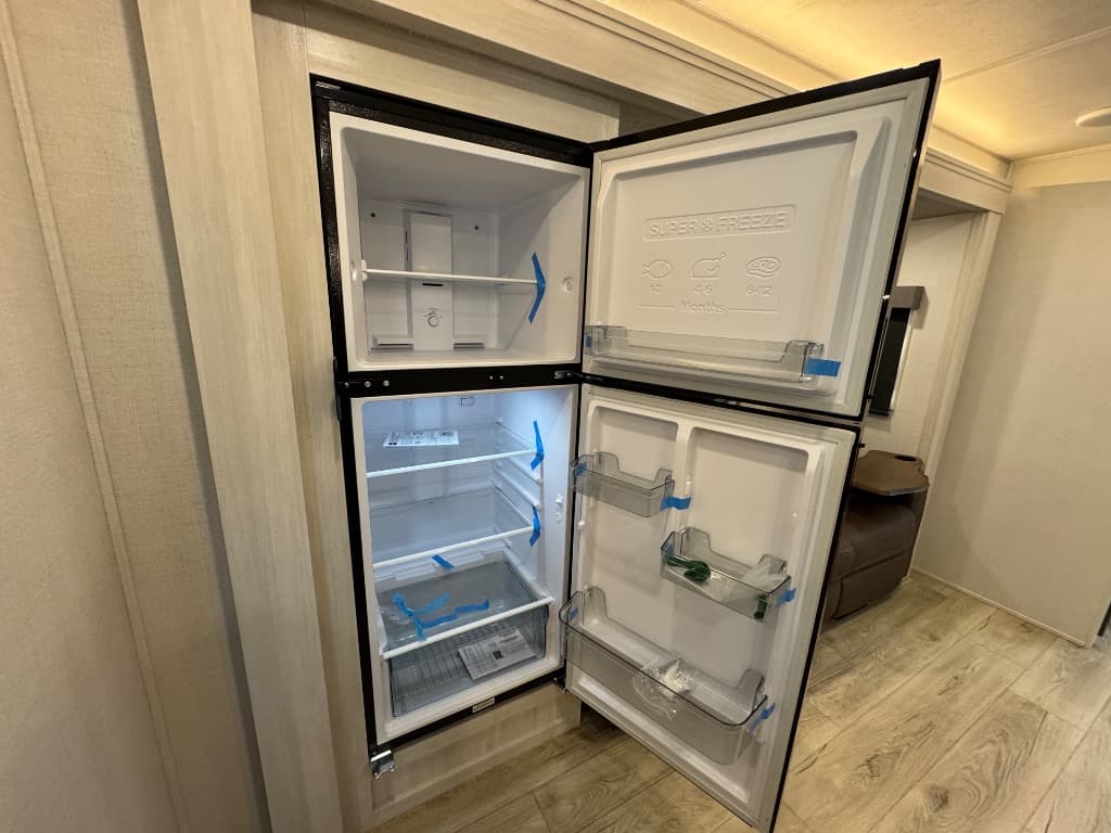 2026 Forest River 2026 Forest River Surveyor Legend - thumbnail 17